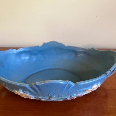 1940s Roseville Pottery Cosmos Blue 372 Double Handle Console Bowl
