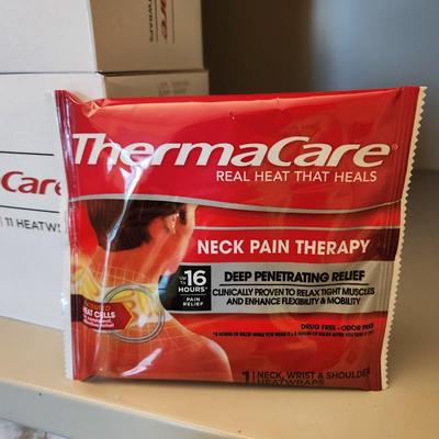 6 boxes w 11 Packs ThermaCare Neck Pain Therapy
