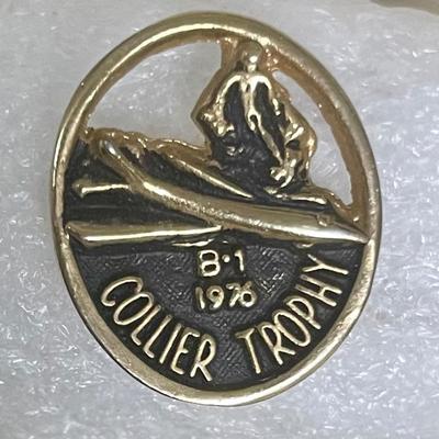 B-1 Collier Trophy Lapel Pin 1976 Gold Color 0.75" with Backing