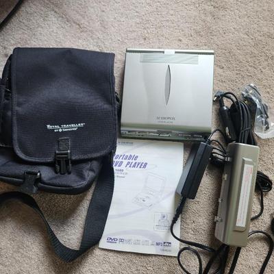 Audiovox Portable DVD CD Player DV-1680 Tested works fine