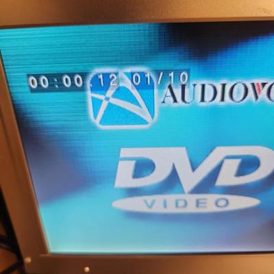 Audiovox Portable DVD CD Player DV-1680 Tested works fine