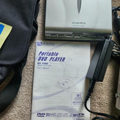 Audiovox Portable DVD CD Player DV-1680 Tested works fine