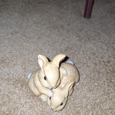 2 bunnies