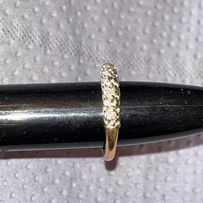14k Ladies Diamond Ring