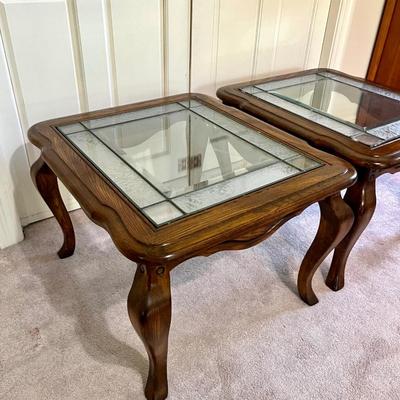 Coffee Table & End Table~Read Details