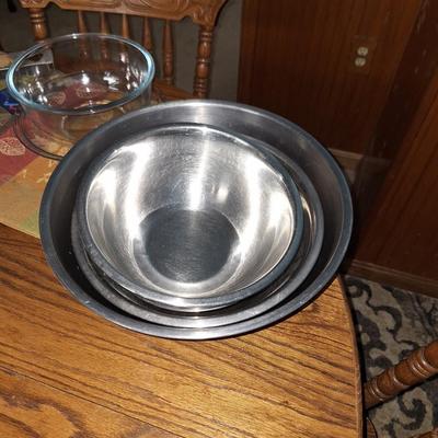 metal mixing bowl lot