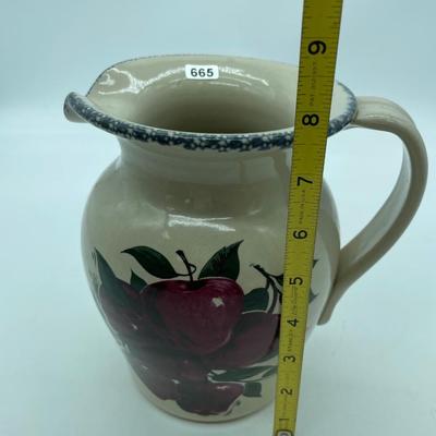 Home & garden Apple pitcher