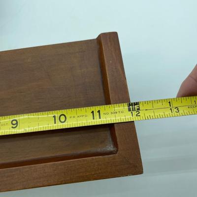 Set of 2 small shelves