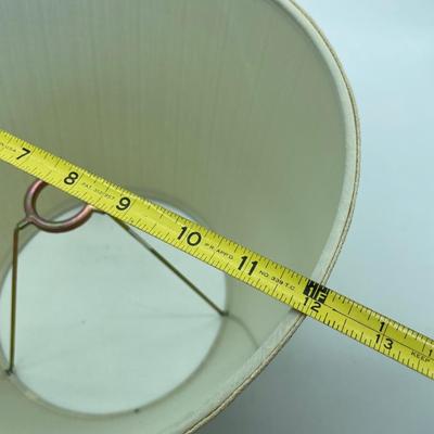Lamp shade