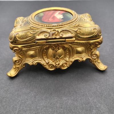 Antique Brooches & Jewelry Box