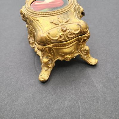 Antique Brooches & Jewelry Box