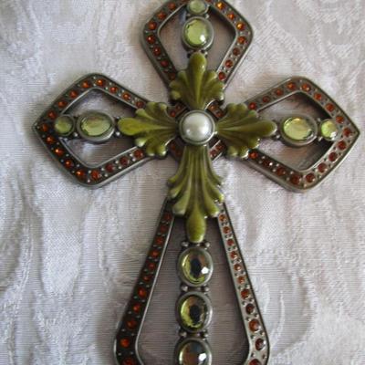 3 Crosses
