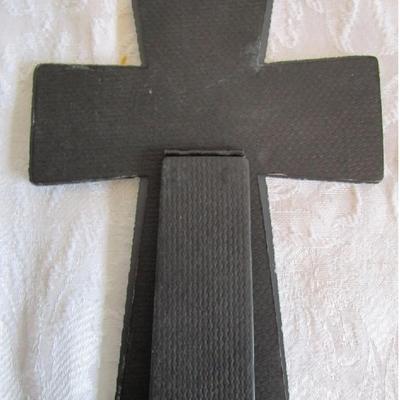 3 Crosses