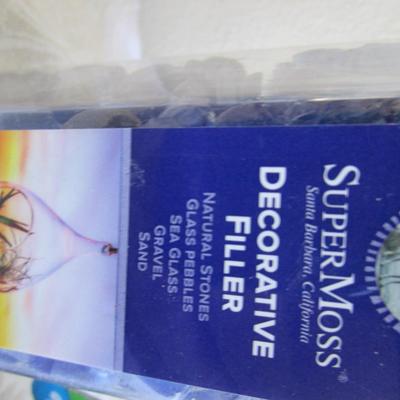 Super Moss decorative filler stones and marbles