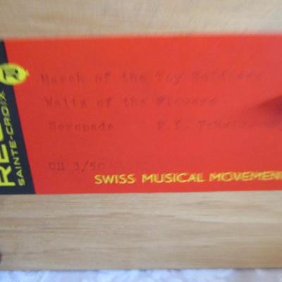 Reuge Music box