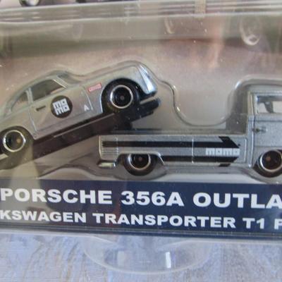 Collectable Hot Wheels Porche 956A Outlaw Car