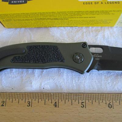 Buck Knife - New in Box