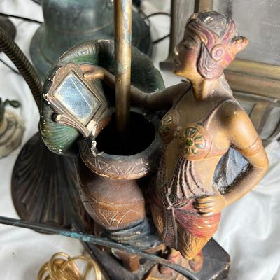 Antique lamp lighting lot