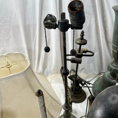 Antique lamp lighting lot