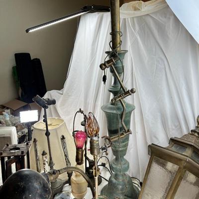 Antique lamp lighting lot