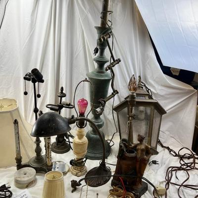 Antique lamp lighting lot