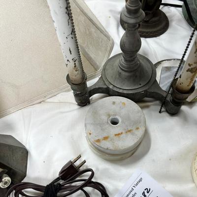 Antique lamp lighting lot
