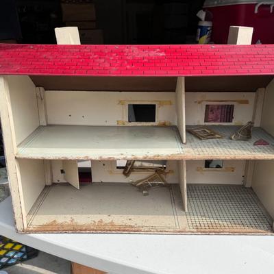 Vintage Doll House w/ Furniture and Décor Pieces