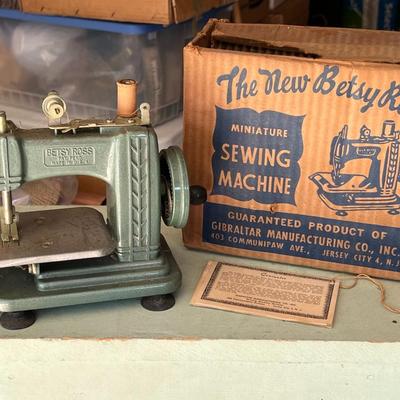 Betsy Ross Miniature Sewing Machine