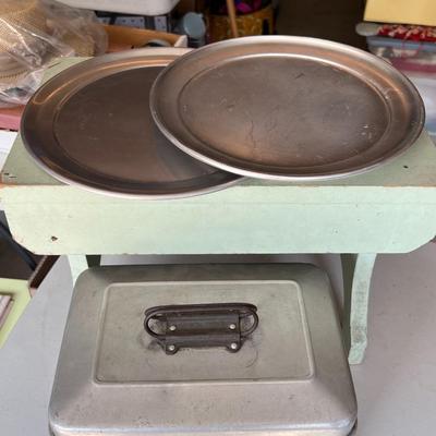 Vintage Galvenized Metal Lunchbox Set