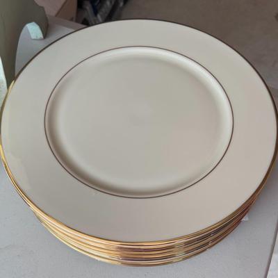 Lenox Tableware Lot