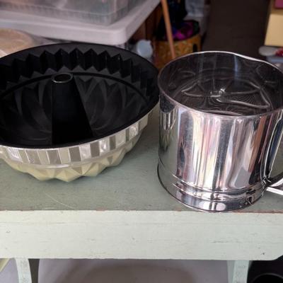 Bakeware Lot