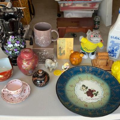 Tchotchke Lot