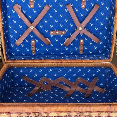 Grey Goose Picnic Basket w/ Wool Picnic Blanket