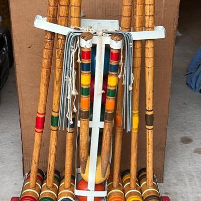 Croquet Set w/ Metal Holder