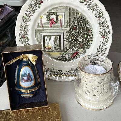 Misc Holiday Lot w/ Stocking Holders