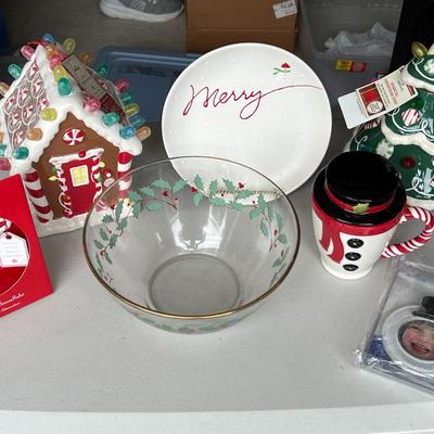 Holiday Lot w/ Gingerbread House