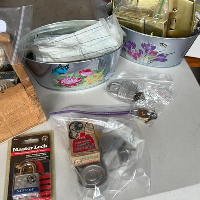Wood Box w/ Assorted Drawer Pulls, Outlet Covers, etc.