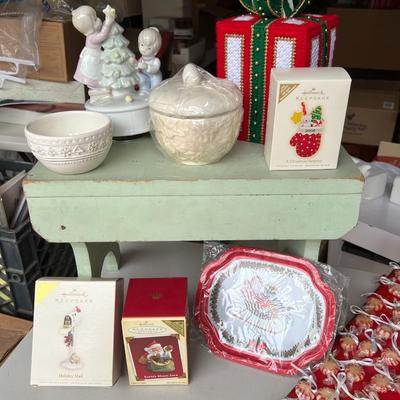 Holiday Lot 2