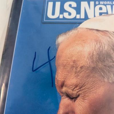 Pope John Paul II & Pope Francis Magazines Choice 4