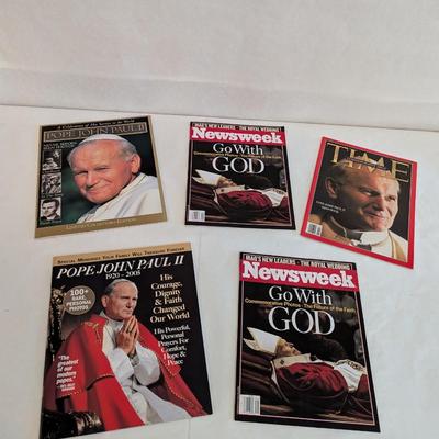 Pope John Paul II Magazines Choice 5
