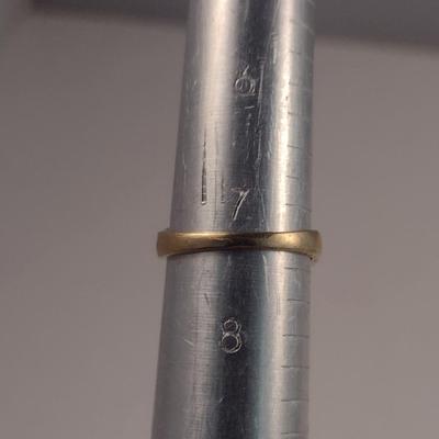 10 Karat Yellow Gold Emerald and Diamond Ring- Size 7 1/2- Approx Total Weight 4.1 Grams (#54)