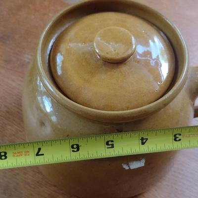Glazed Pottery Bean Pot with Lid