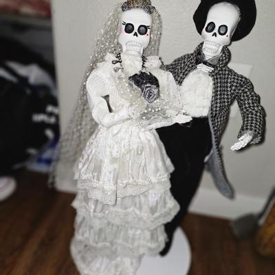 Halloween Decor Day of the Dead Bride and Groom Statue Figures ~14"