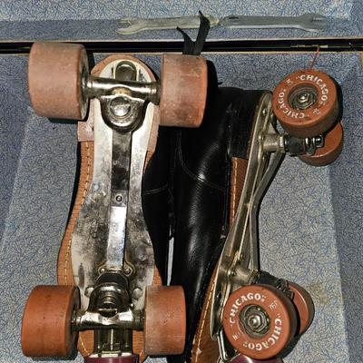 1914 Vintage Chicago Roller Skate Co. Leather Skates with Case
