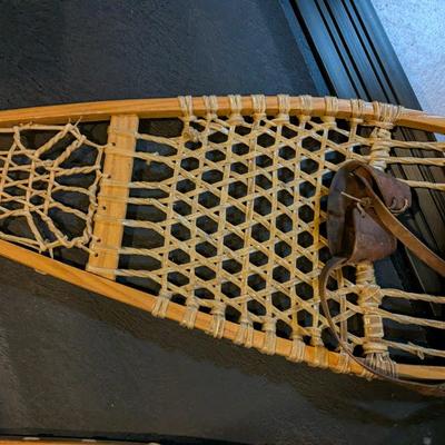 Vintage Like New Snocraft Rawhide & Wood Snow Shoes