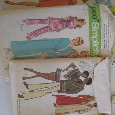 Vintage Clothing Patterns Butterick Simplicity Choice 8