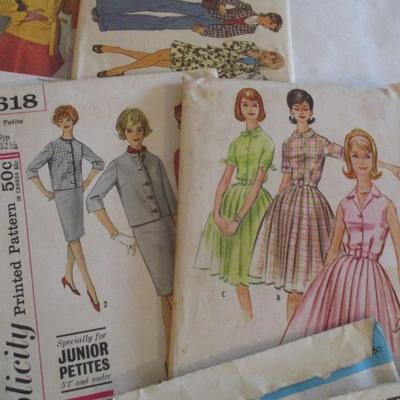 Vintage Clothing Patterns Butterick Simplicity Choice 8