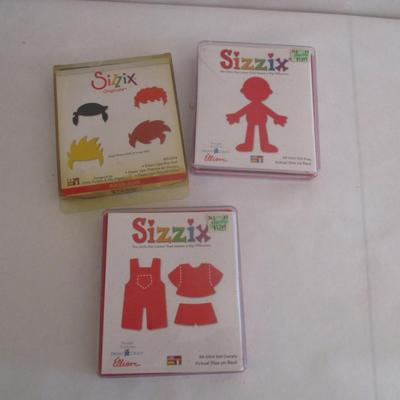 Sizzix Dies Dress Ups Boy Hair Doll Overalls Doll Body