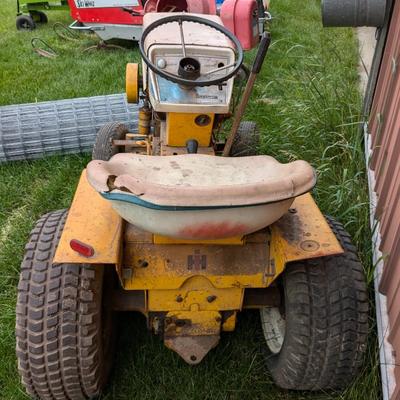 Cub Cadet 104 Project Tractor