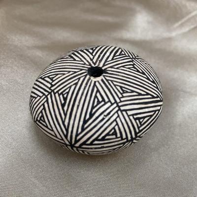Acoma Native American Seed Pot